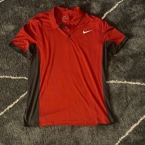 Large Men’s nike polo. Red. Good condition